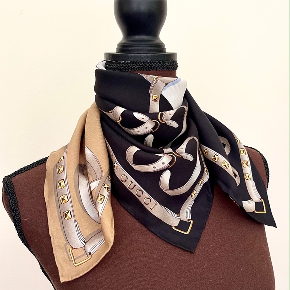 Gucci Logo Chains Color-Block Black Beige Silk Scarf with Gucci Gift Box - Picture 11 of 13